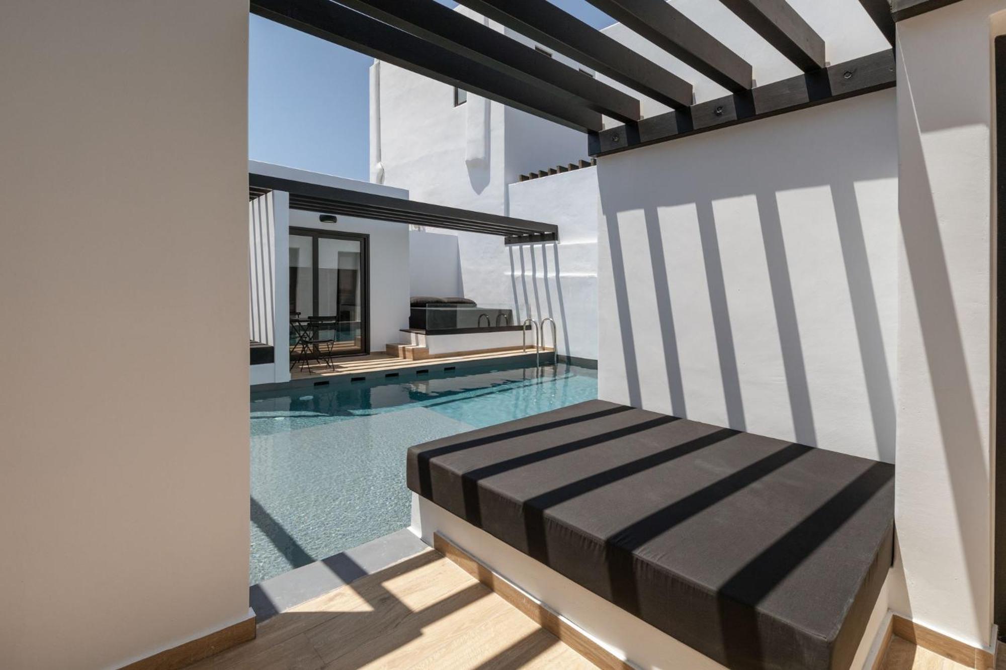 Laguna Suites In Mazera Mykonos Mykonos Town Bagian luar foto